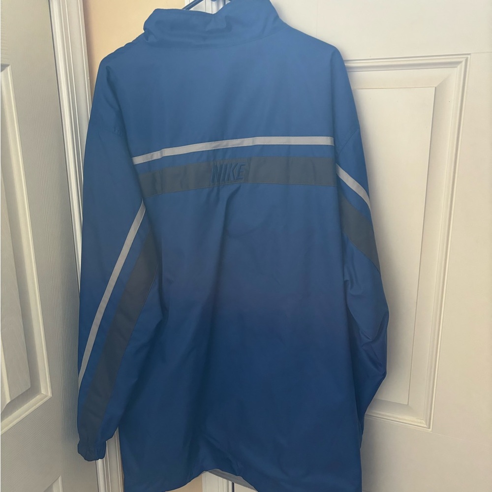 Nike pullover jacket - Picture 2 of 5